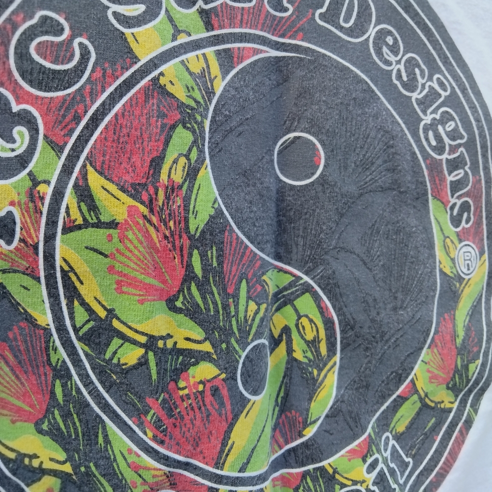 T&C Surf Designs White Yin Yang T-Shirt Size Small Graphic Tee Short Sleeve - Picture 6 of 10